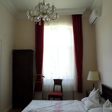 Anna Villa Keszthely Zimmer foto