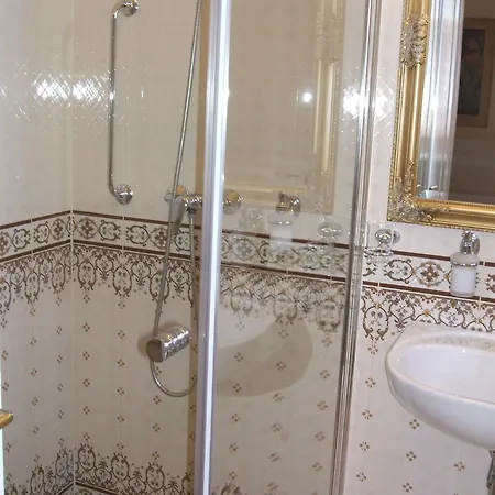 Anna Villa Keszthely Zimmer foto