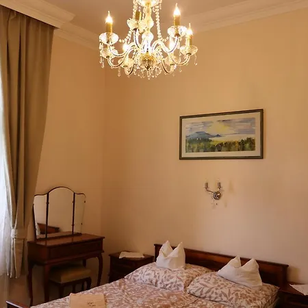 Anna Villa Keszthely Zimmer foto